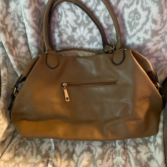 Michael Kors Bag - Picture 8 of 9